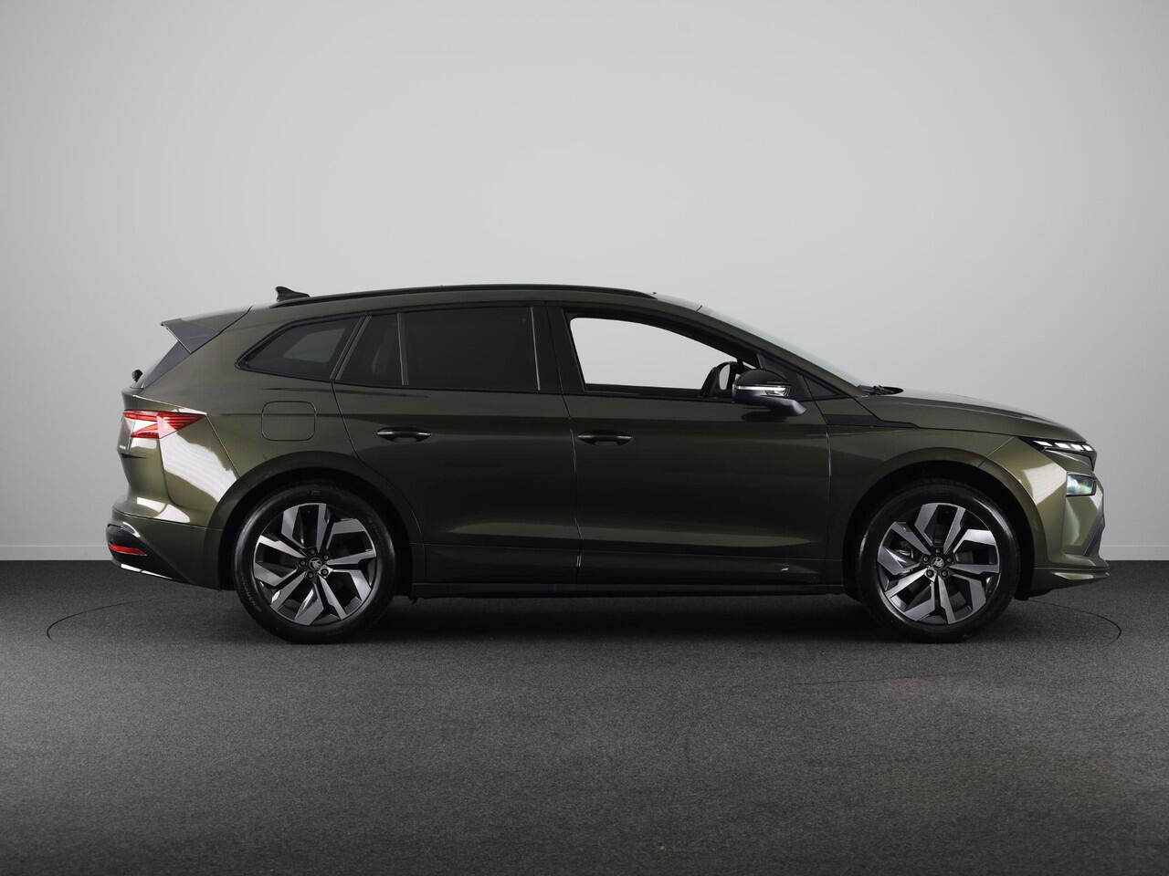 Skoda Enyaq iV 60 Sportline 204 pk | Panoramadak | Adaptive Cruise Control | Blind Spot |