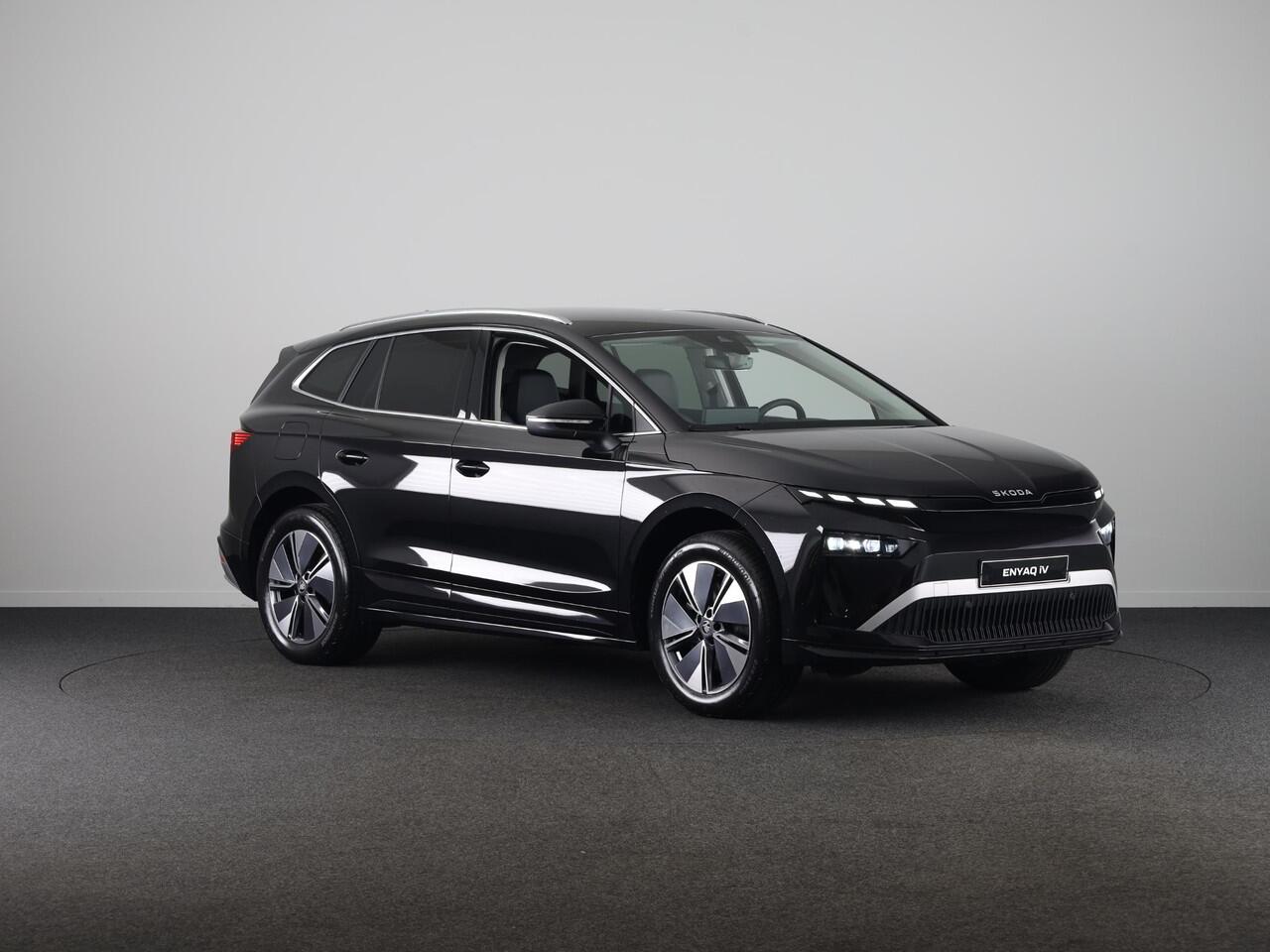 Skoda Enyaq iV 85 Business Edition 286pk | Elektrische stoel | Blind Spot | Adaptive Cruise Control | Navigatie | Camera | Bumpers in carroserie kleur