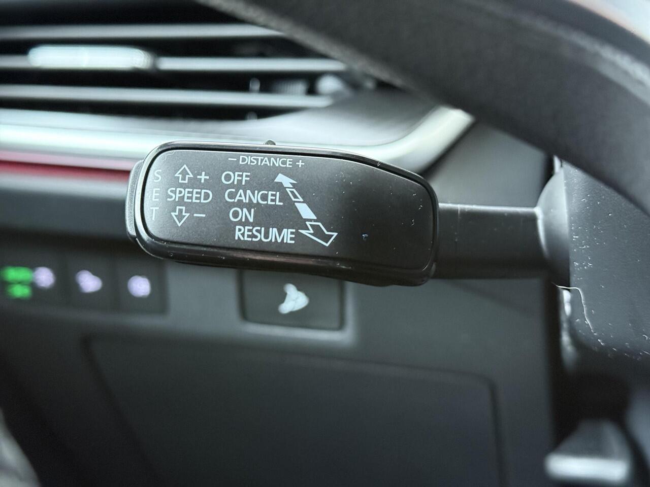 Skoda Enyaq iV Coupé 85 Sportline Elektromotor 286 PK | Trekhaak | Stoelverwarming voor en achter | Head-Up Display | Canton sound systeem |