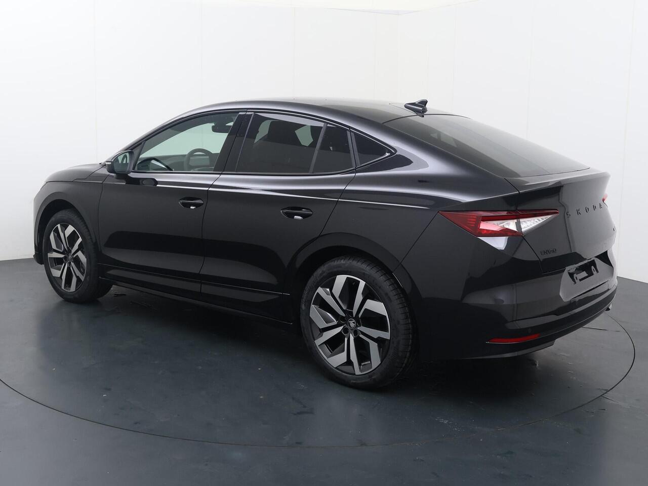 Skoda Enyaq iV Coupé 85 Sportline Elektromotor 286 PK | Trekhaak | Stoelverwarming voor en achter | Head-Up Display | Canton sound systeem |