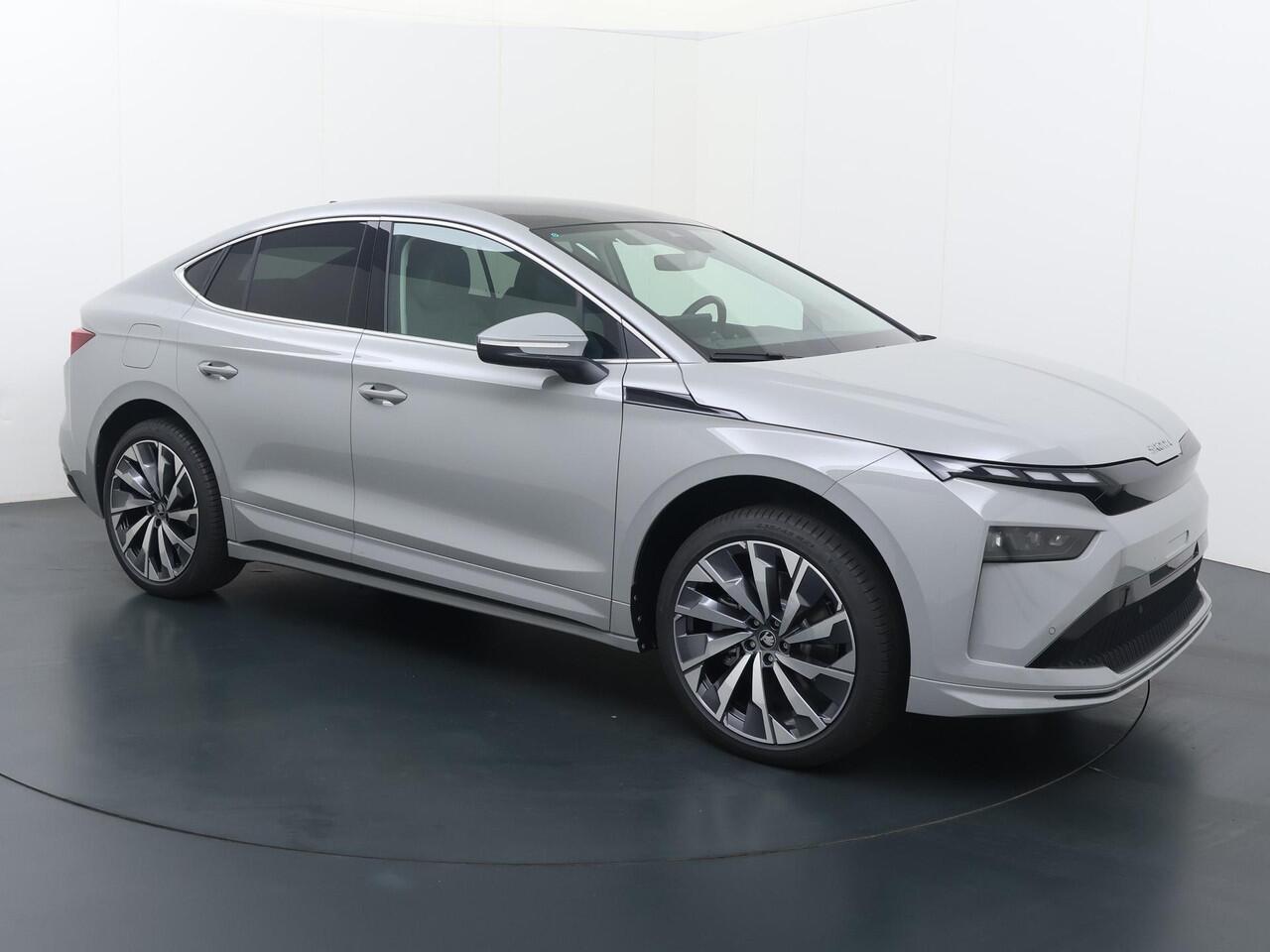 Skoda Enyaq iV Coupé 85 Business Edition 286 PK | Trekhaak | 21" lichtmetalen velgen | Lounge Interieur pakket |