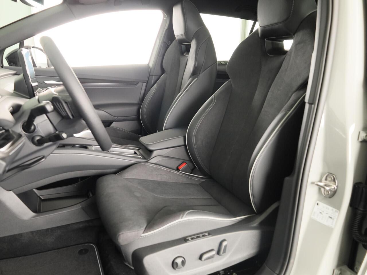 Skoda Enyaq iV 60 Sportline 204pk | Panoramadak |