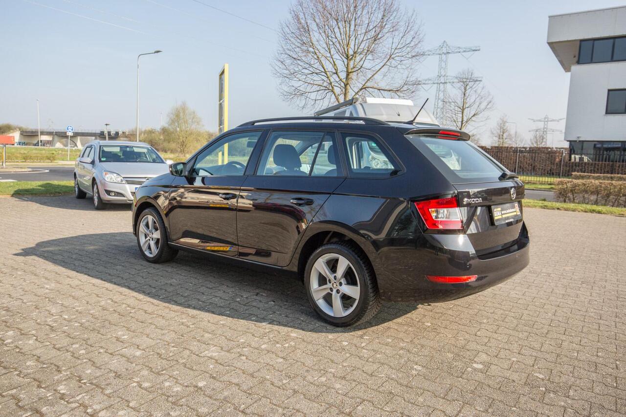 Skoda FABIA Combi 1.0 Active 1 jaar garantie