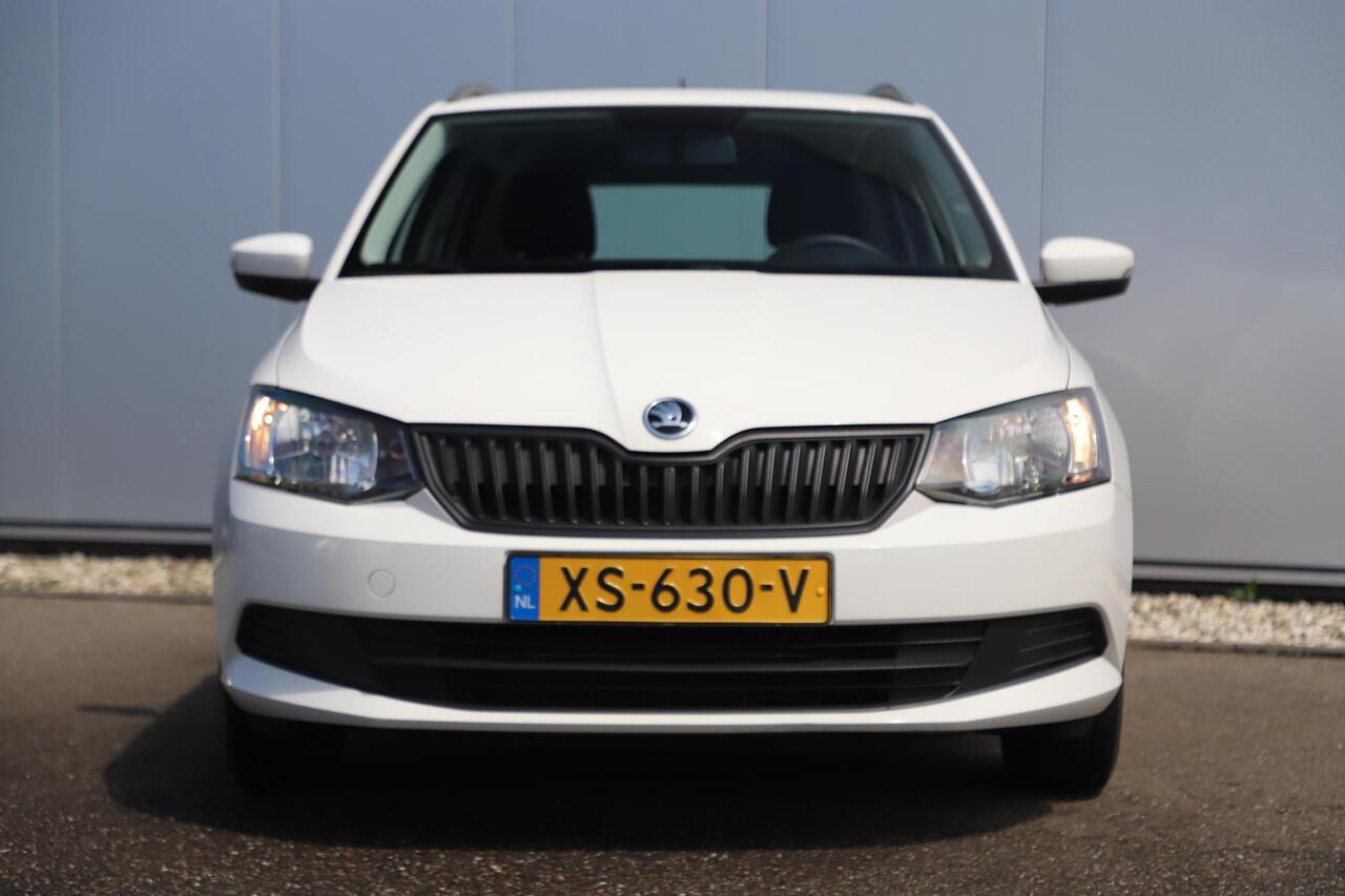 Skoda FABIA Combi 1.0 TSI Drive 95PK Airco Radio Stoelverwarming Elektrische Ramen
