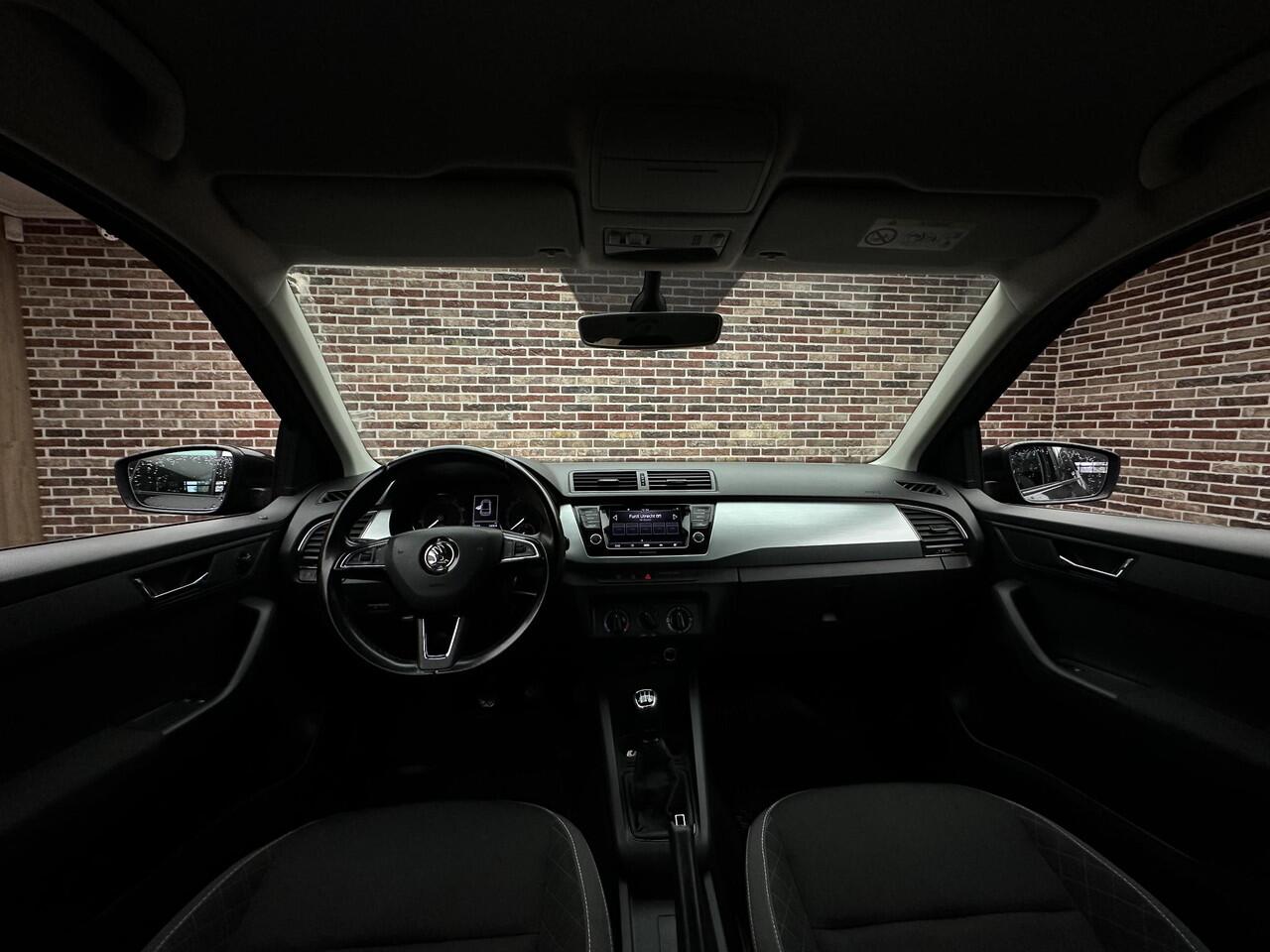 Skoda FABIA 1.0 Business Edition Cruise Control Led Airco