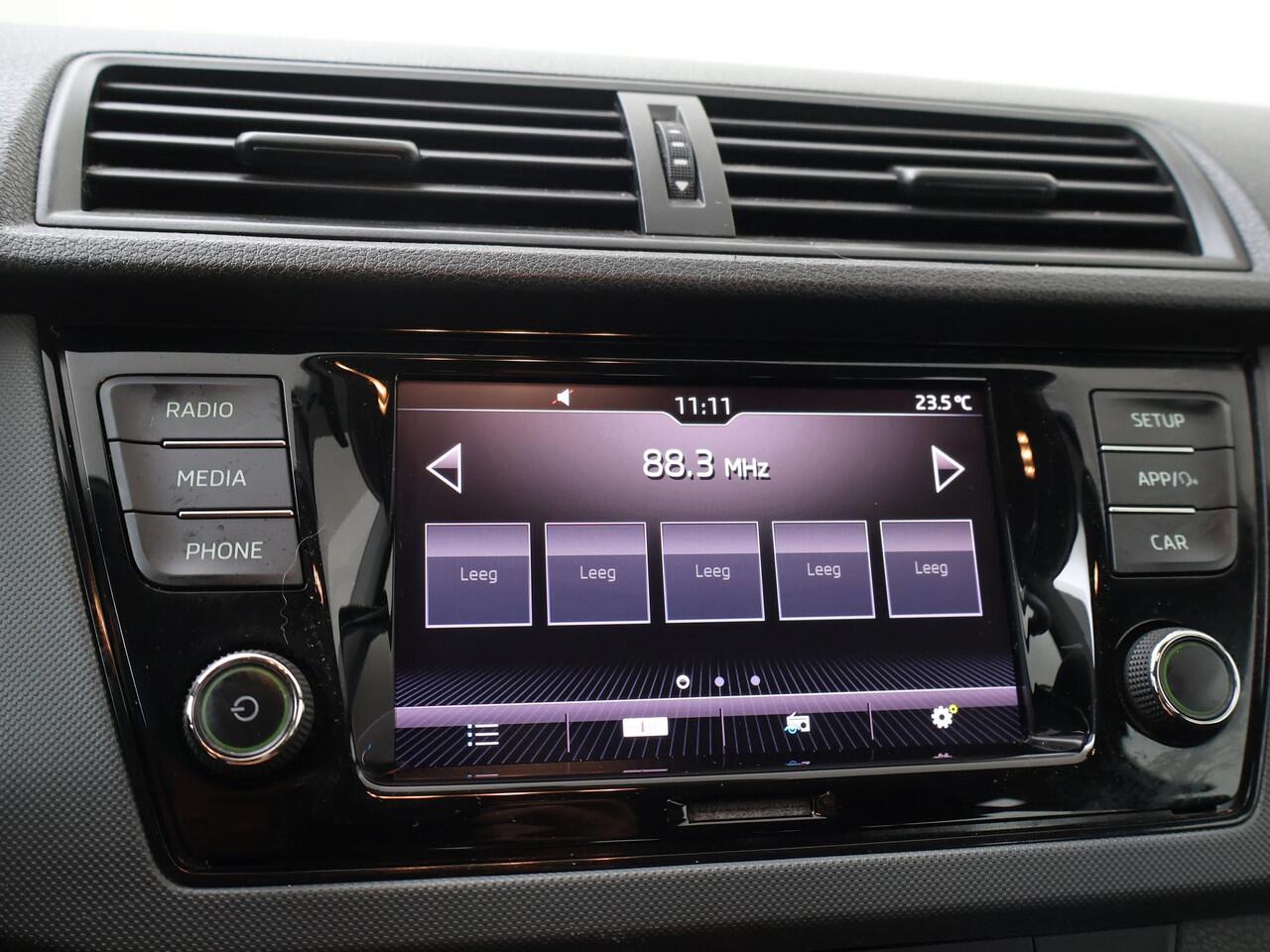 Skoda FABIA Combi 1.0 Active | 75 PK | Cruise control | Airco | Apple Carplay/Android Auto |