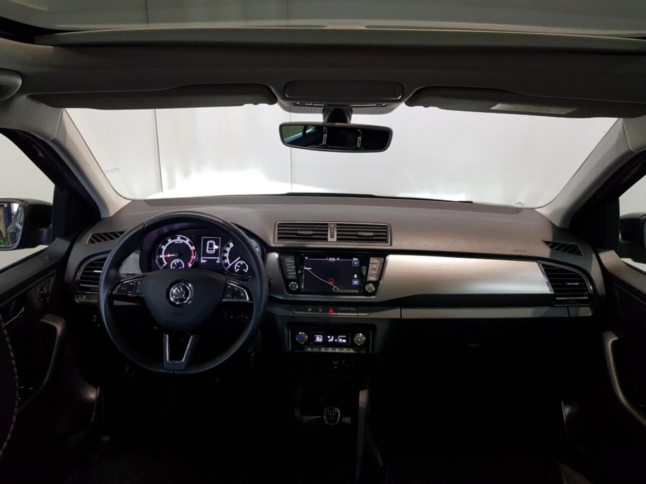 Skoda FABIA 1.0 TSI Clever / Full LED / Panodak / NL Auto