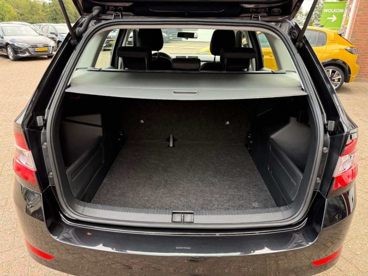 Skoda FABIA 1.0 TSI ACTIVE COMBI AIRCO/CRUISE CONTROL/RADIO/ENZ.