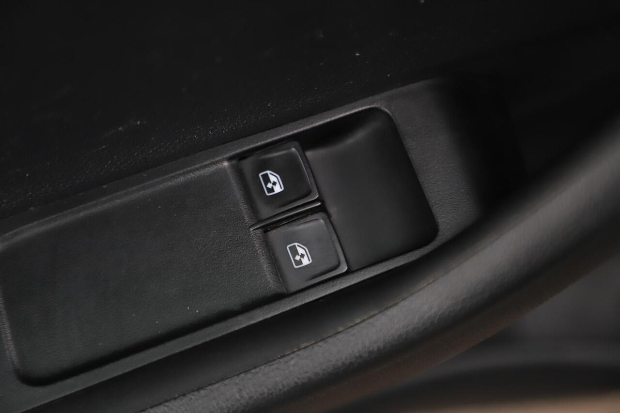 Skoda FABIA Combi 1.0 TSI Business Edition 95PK Trekhaak 16 inch LMV Navigatie Carplay Android Airco Cruise Control Parkeersensor Getint Glas