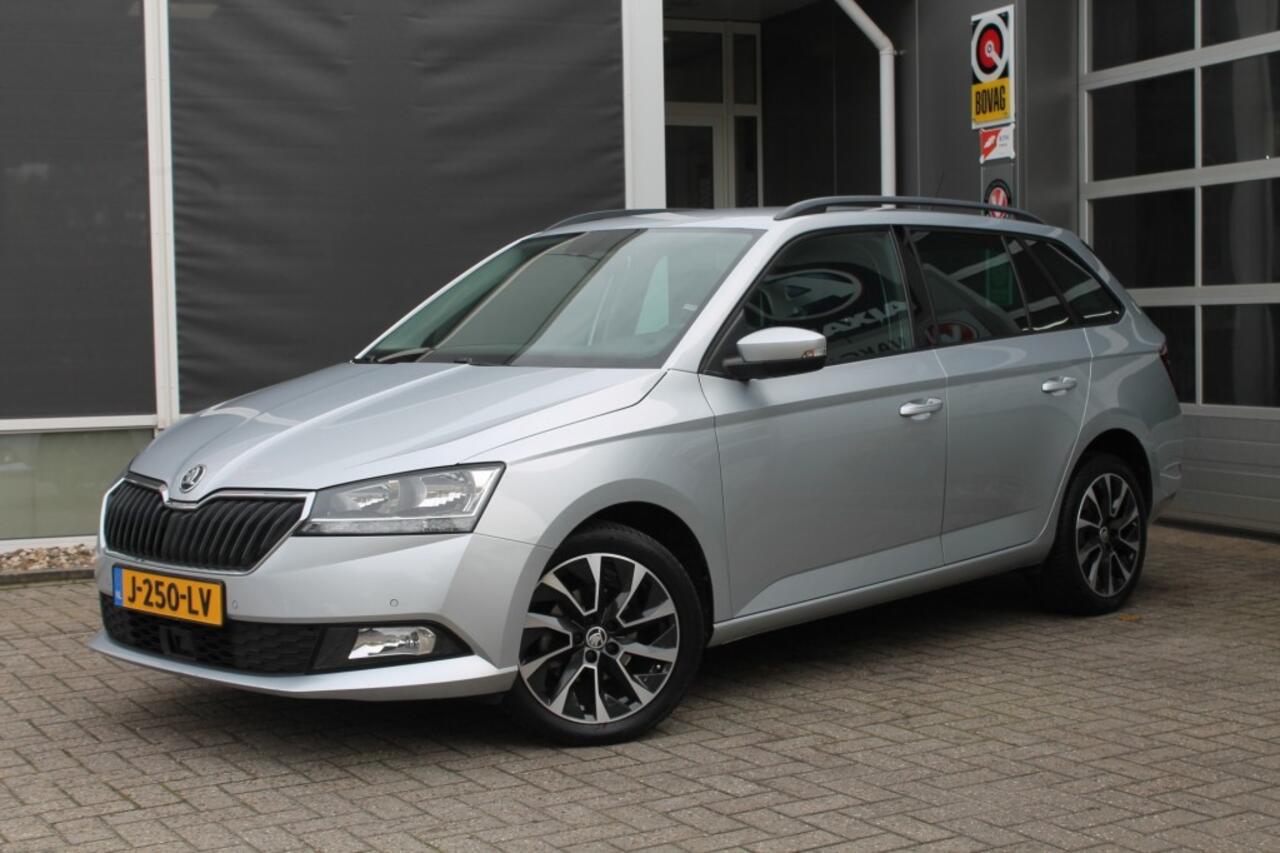 Skoda FABIA 1.0 TSI BUSINESS EDITION CLIMA CRUISE NAVI PDC TREKHAAK
