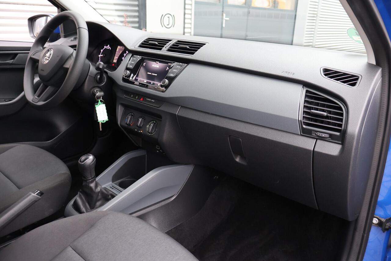 Skoda FABIA Combi 1.0 TSI Active 1e Eigenaar | Volledig Onderh | BTW | MultiMedia | Airco | Cruise | Led | Active Launch Pack | Dakrails | Stuurbekrachtiging