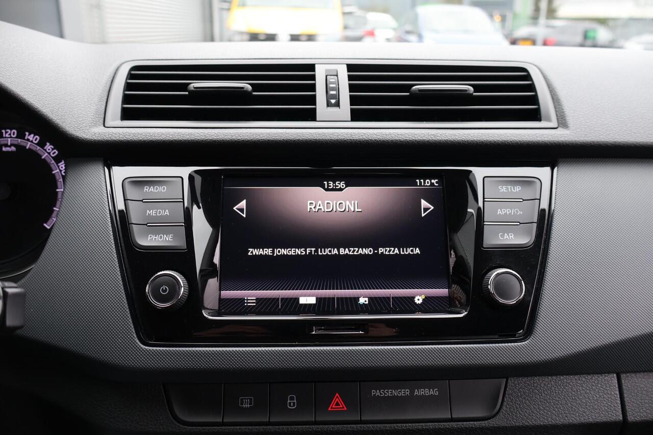 Skoda FABIA Combi 1.0 TSI Active 1e Eigenaar | Volledig Onderh | BTW | MultiMedia | Airco | Cruise | Led | Active Launch Pack | Dakrails | Stuurbekrachtiging