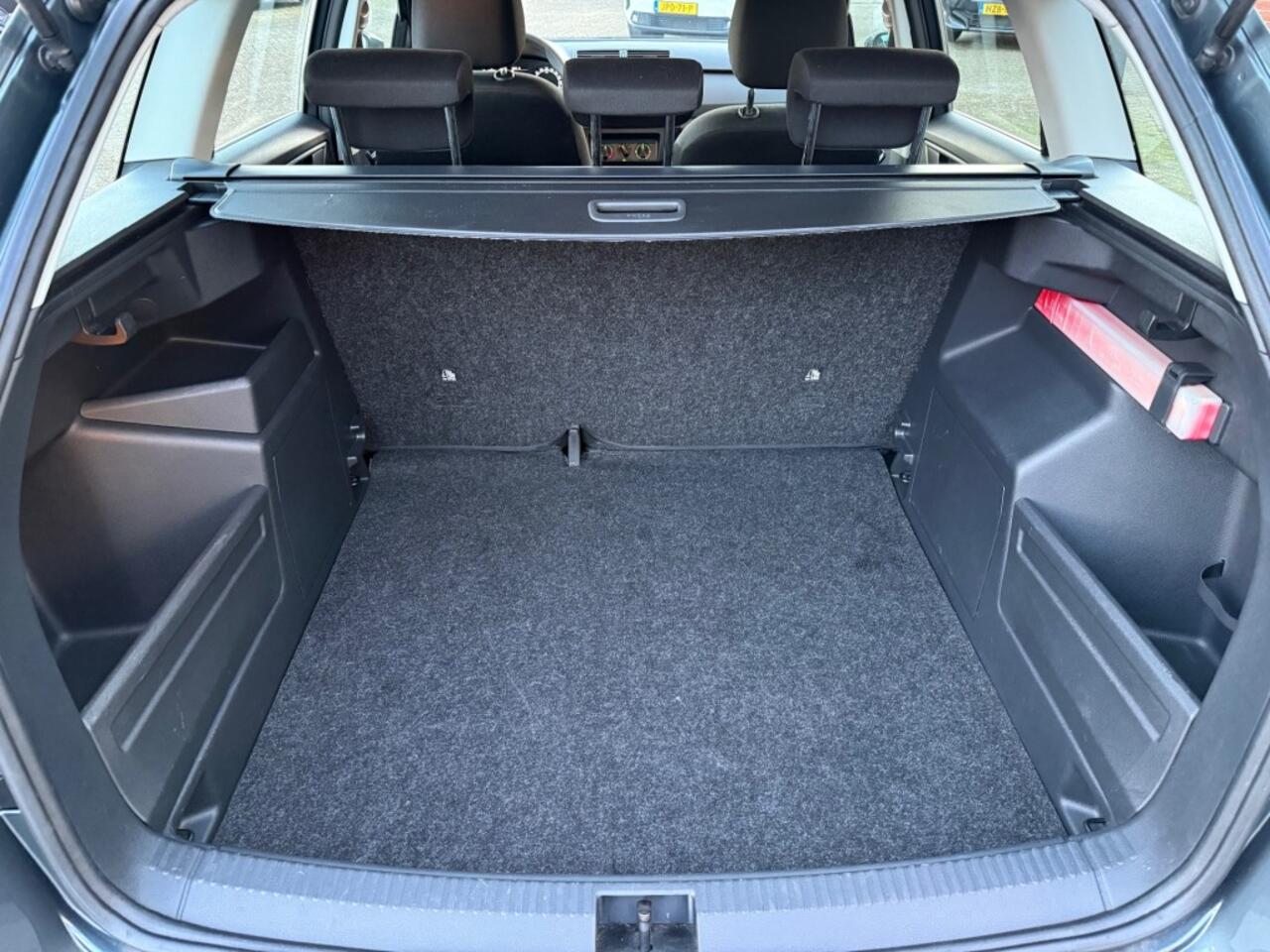 Skoda FABIA 1.0 TSI ACTIVE COMBI RADIO DAB+ / ENZ. SLECHTS 71.613 KM!
