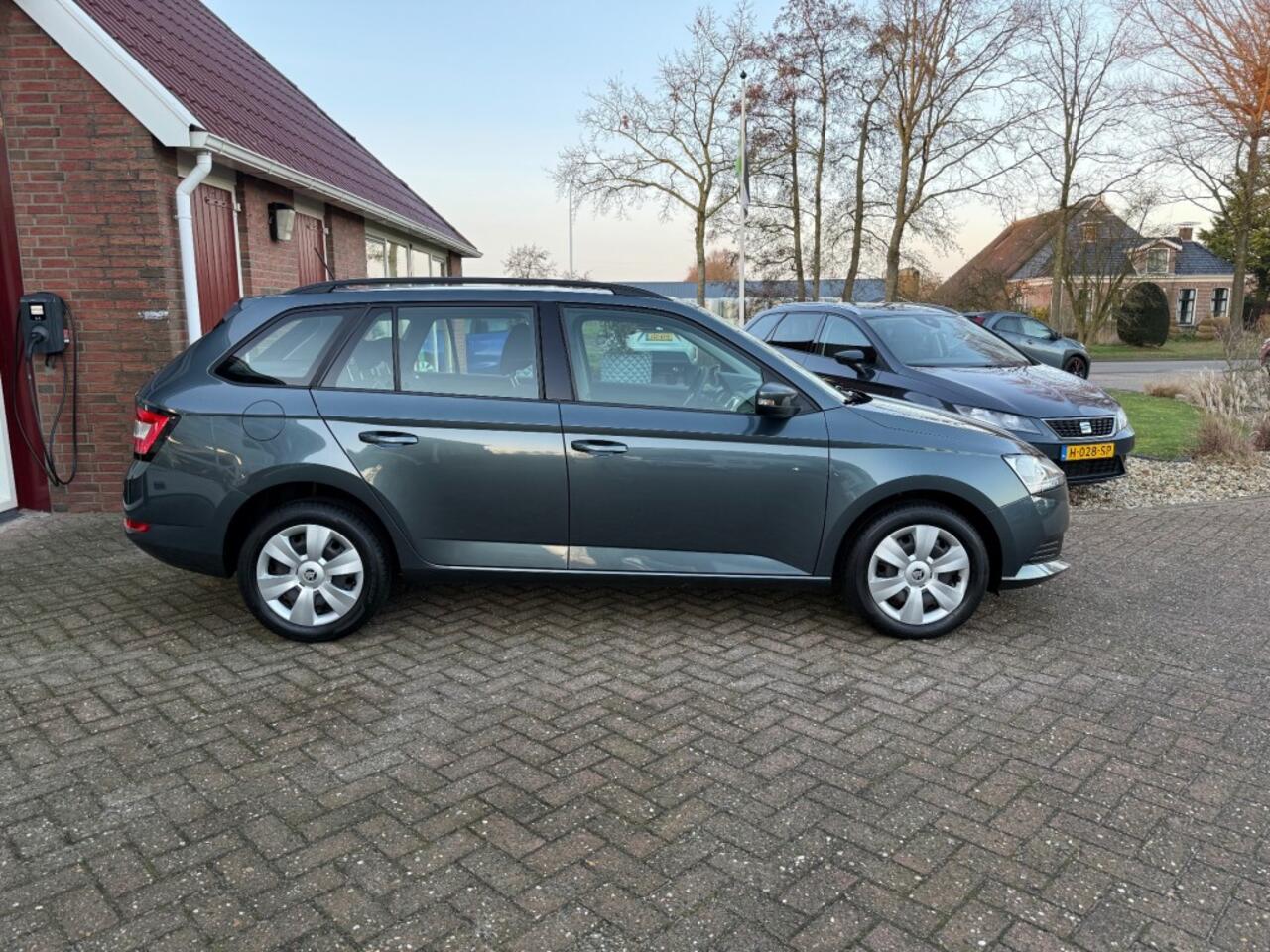 Skoda FABIA 1.0 TSI ACTIVE COMBI RADIO DAB+ / ENZ. SLECHTS 71.613 KM!