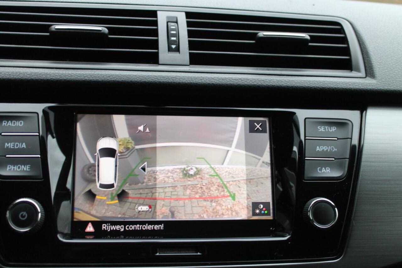 Skoda FABIA combi 1.0 TSI SPORT BUSINESS ADAPTIVE CRUISE CAMERA TREKHAAK