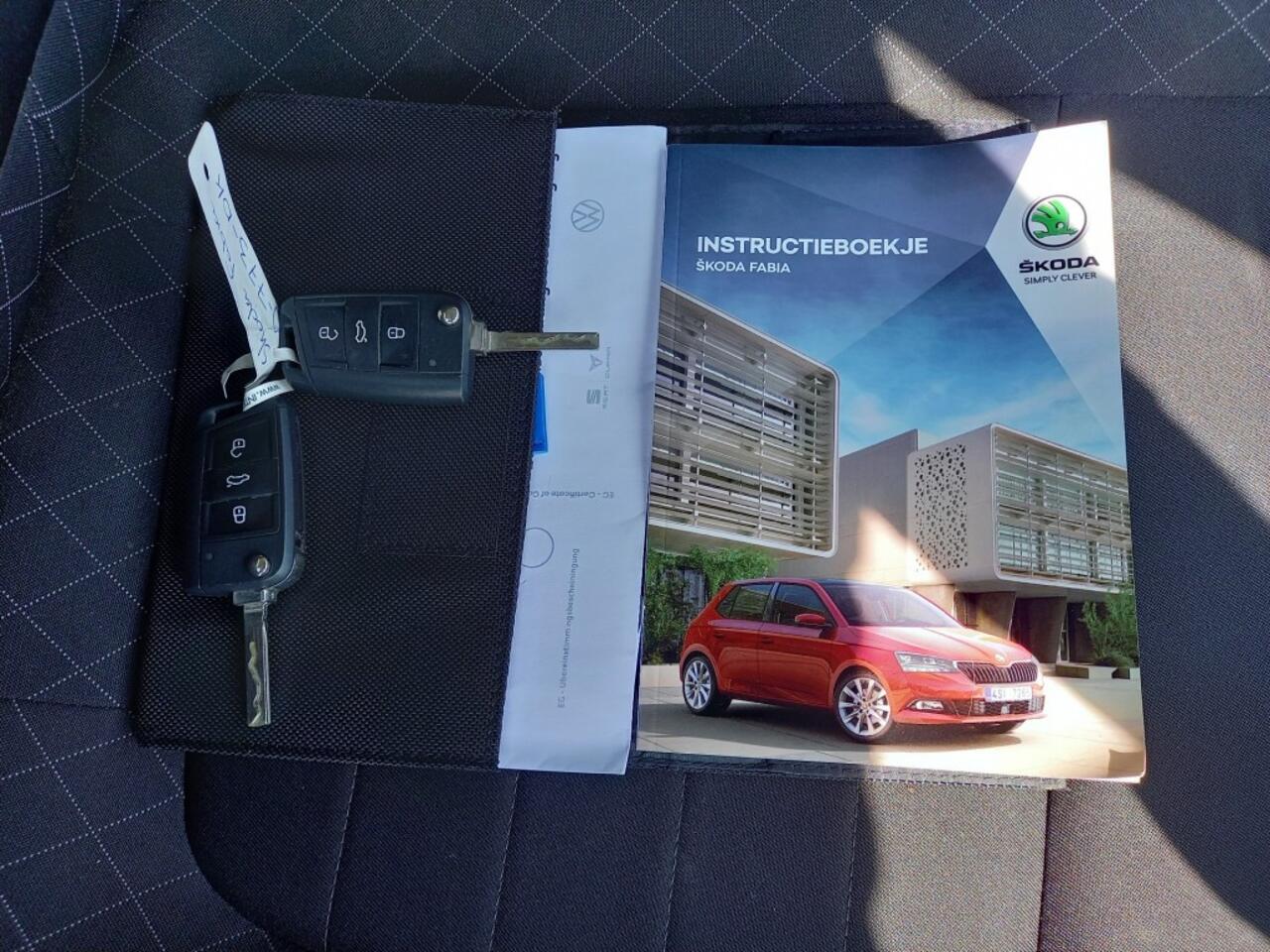 Skoda FABIA 1.0 TSI AMBITION