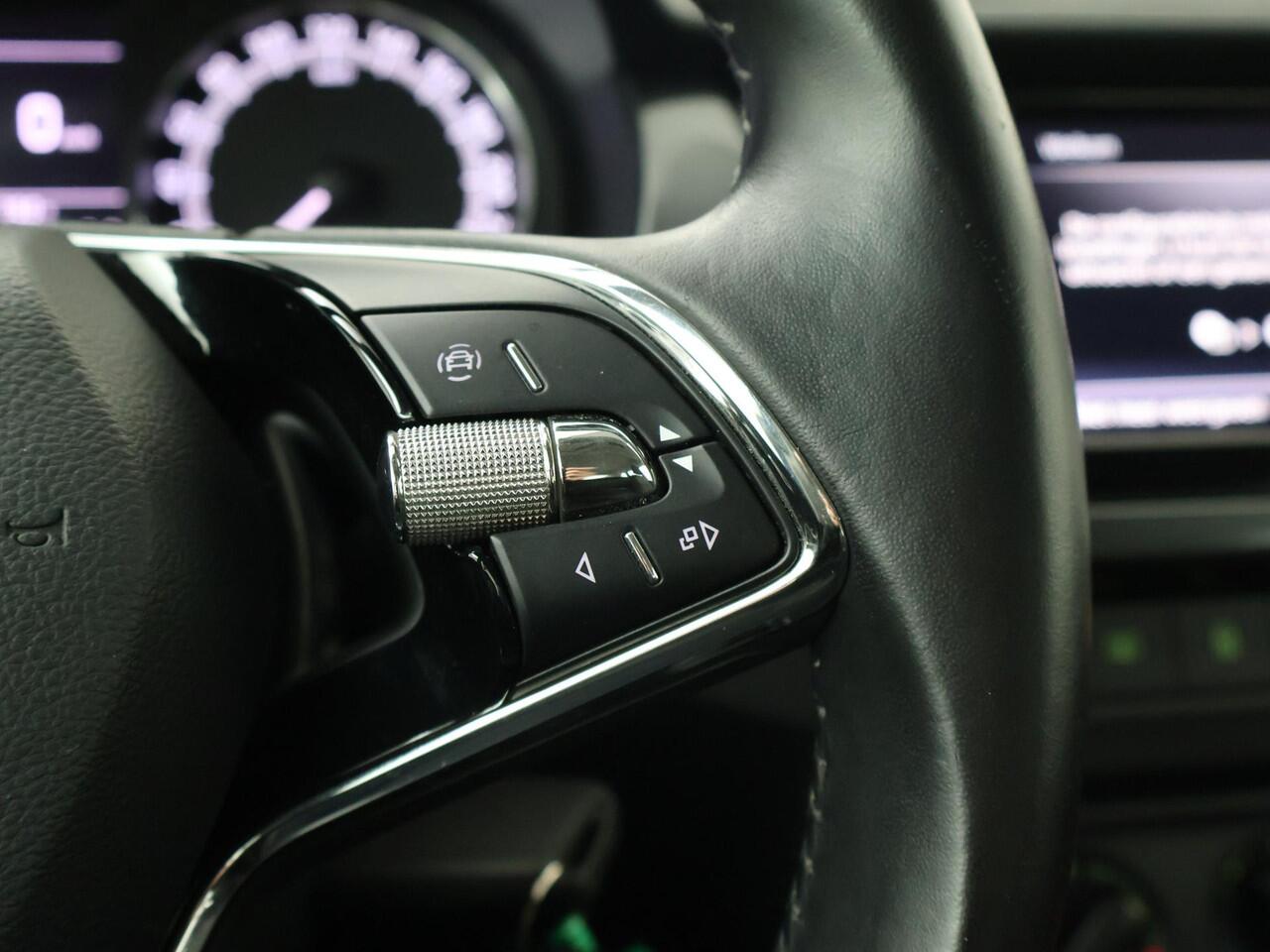 Skoda FABIA Combi 1.0 TSI Business Edition | 95 PK | Cruise control | Airco | Apple Carplay/Android Auto |