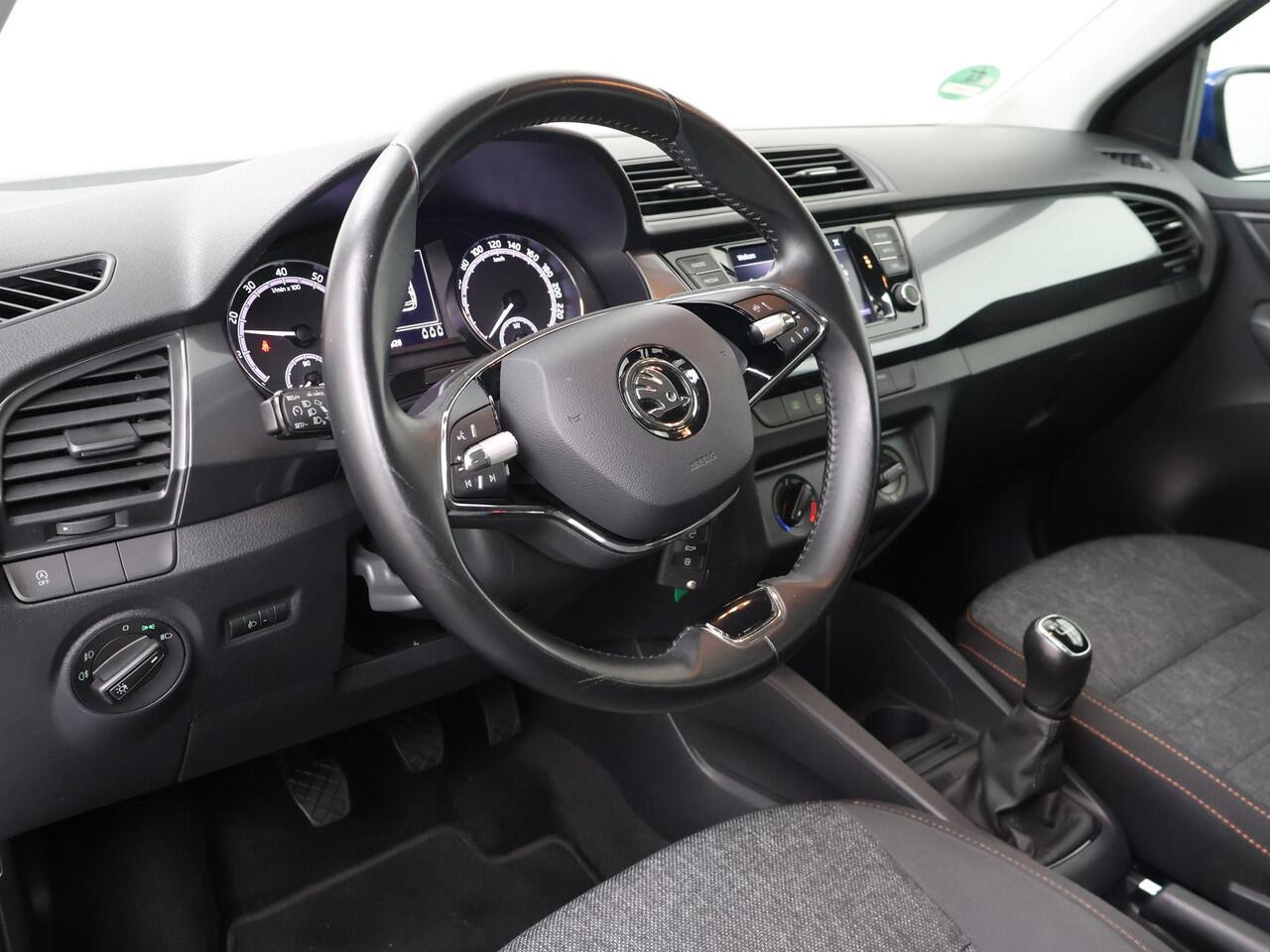 Skoda FABIA Combi 1.0 TSI Business Edition | 95 PK | Cruise control | Airco | Apple Carplay/Android Auto |