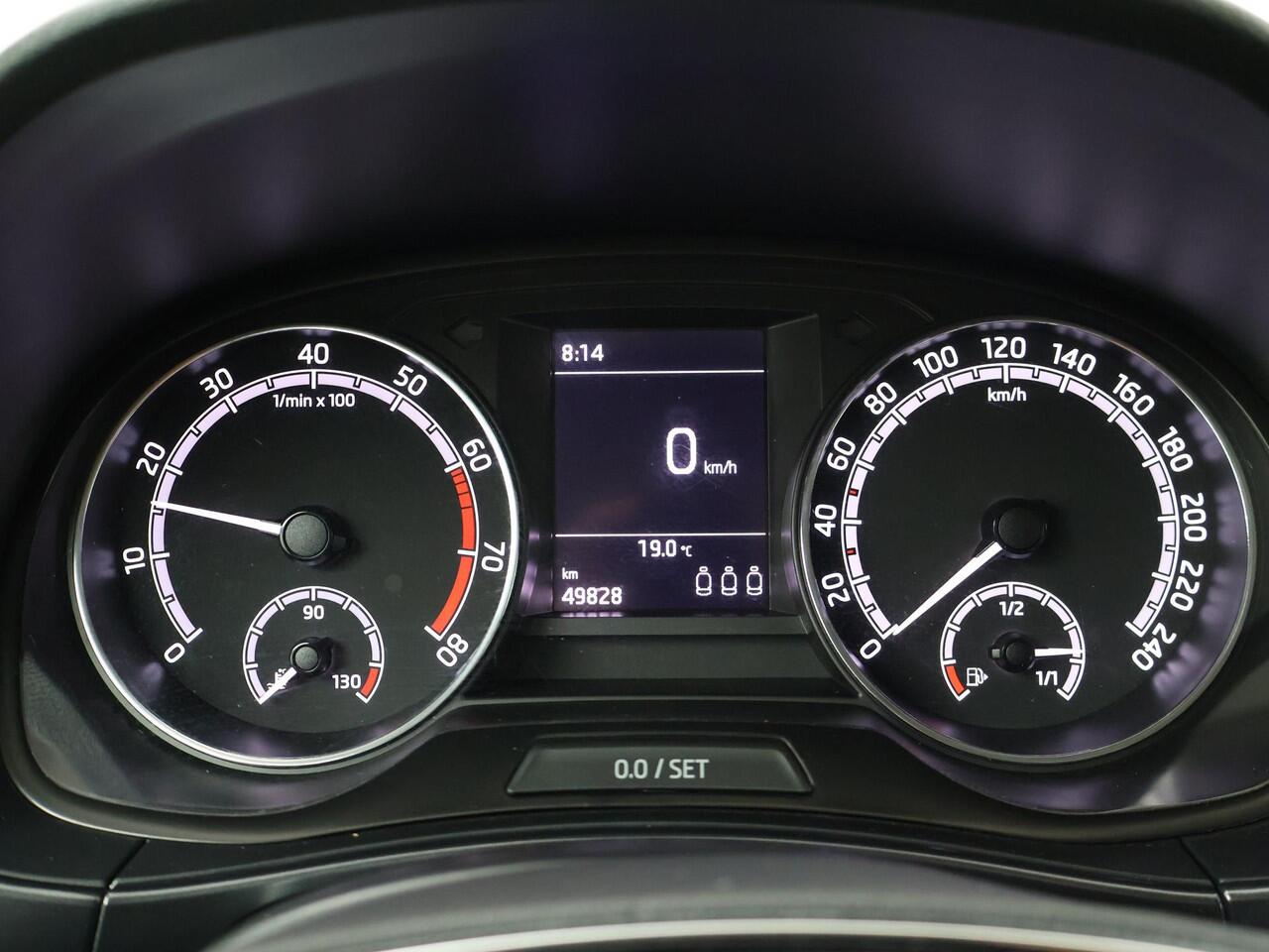 Skoda FABIA Combi 1.0 TSI Business Edition | 95 PK | Cruise control | Airco | Apple Carplay/Android Auto |