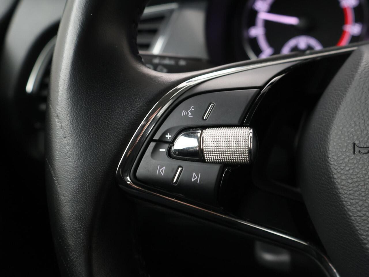 Skoda FABIA Combi 1.0 TSI Business Edition | 95 PK | Cruise control | Airco | Apple Carplay/Android Auto |