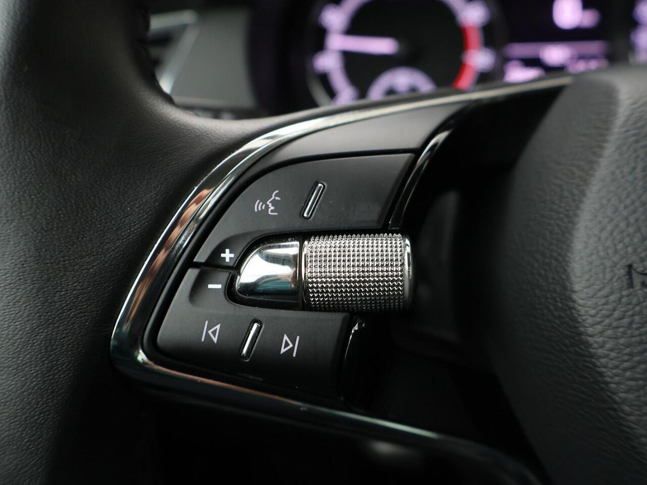 Skoda FABIA Combi 1.0 TSI Ambition | 95 PK | Automaat | Cruise control | Apple Carplay/Android Auto |