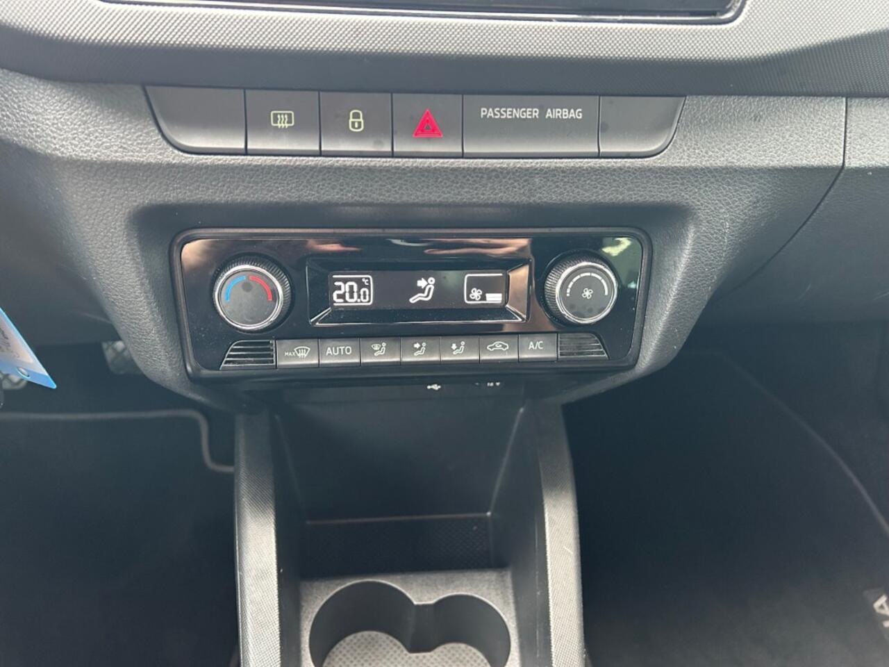 Skoda FABIA 1.0 TSI Online Edition