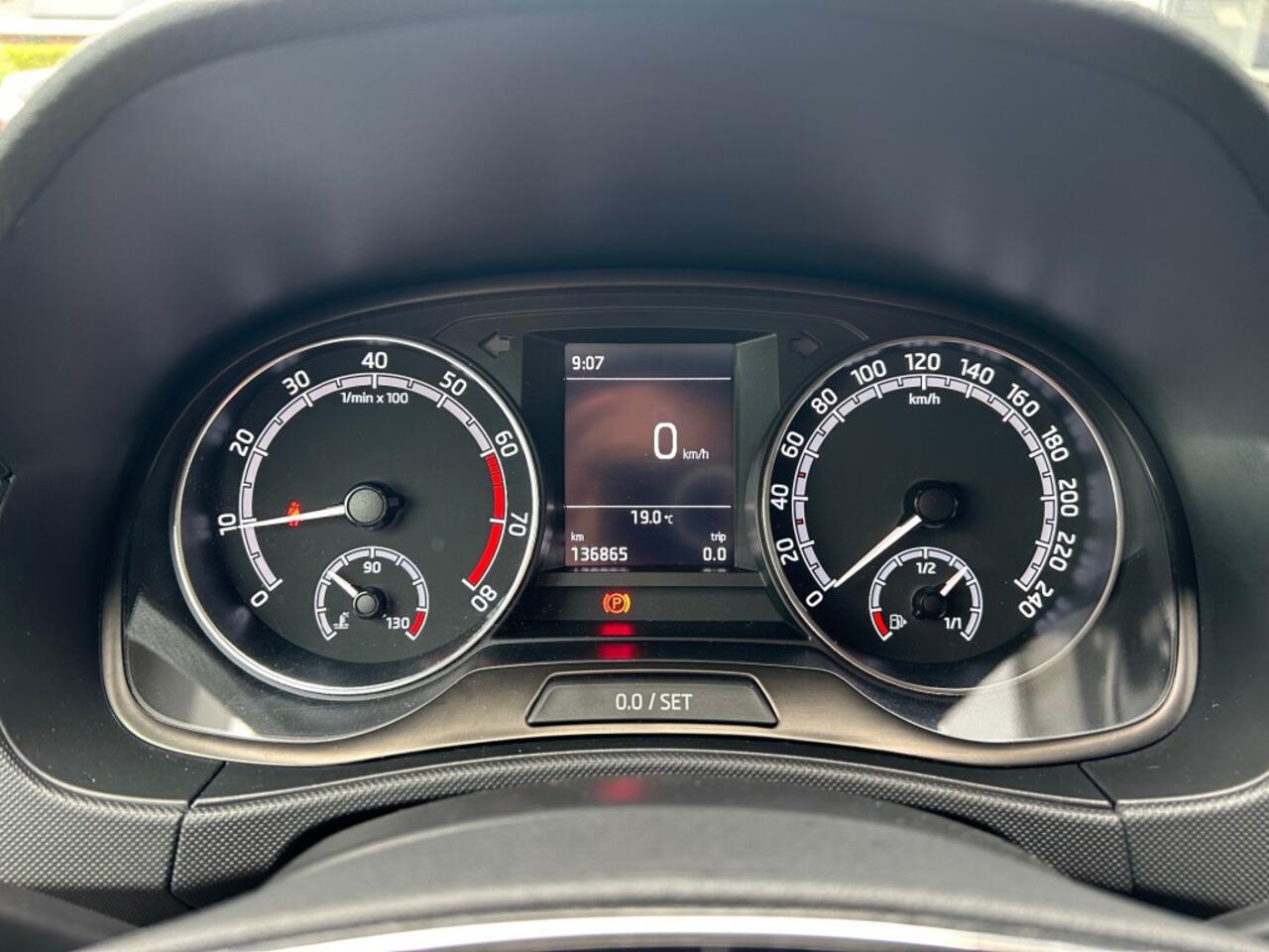 Skoda FABIA 1.0 TSI Online Edition