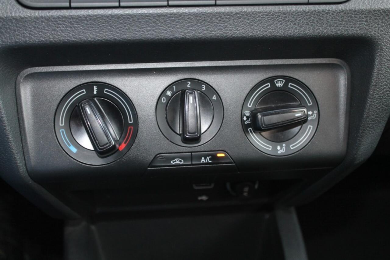 Skoda FABIA 1.0 TSI BUSINESS EDITION AIRCO ANDROIDAUTO/APPLECARPLAY CRUISECONTROLE