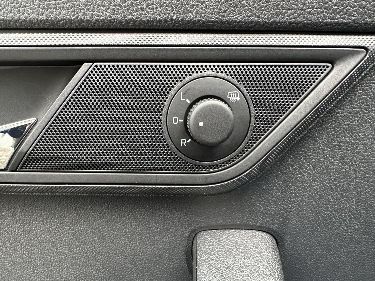 Skoda FABIA 1.0 TSI 95pk Ambition Wagon | Airco | Cruise | DAB | LM velgen | occasion