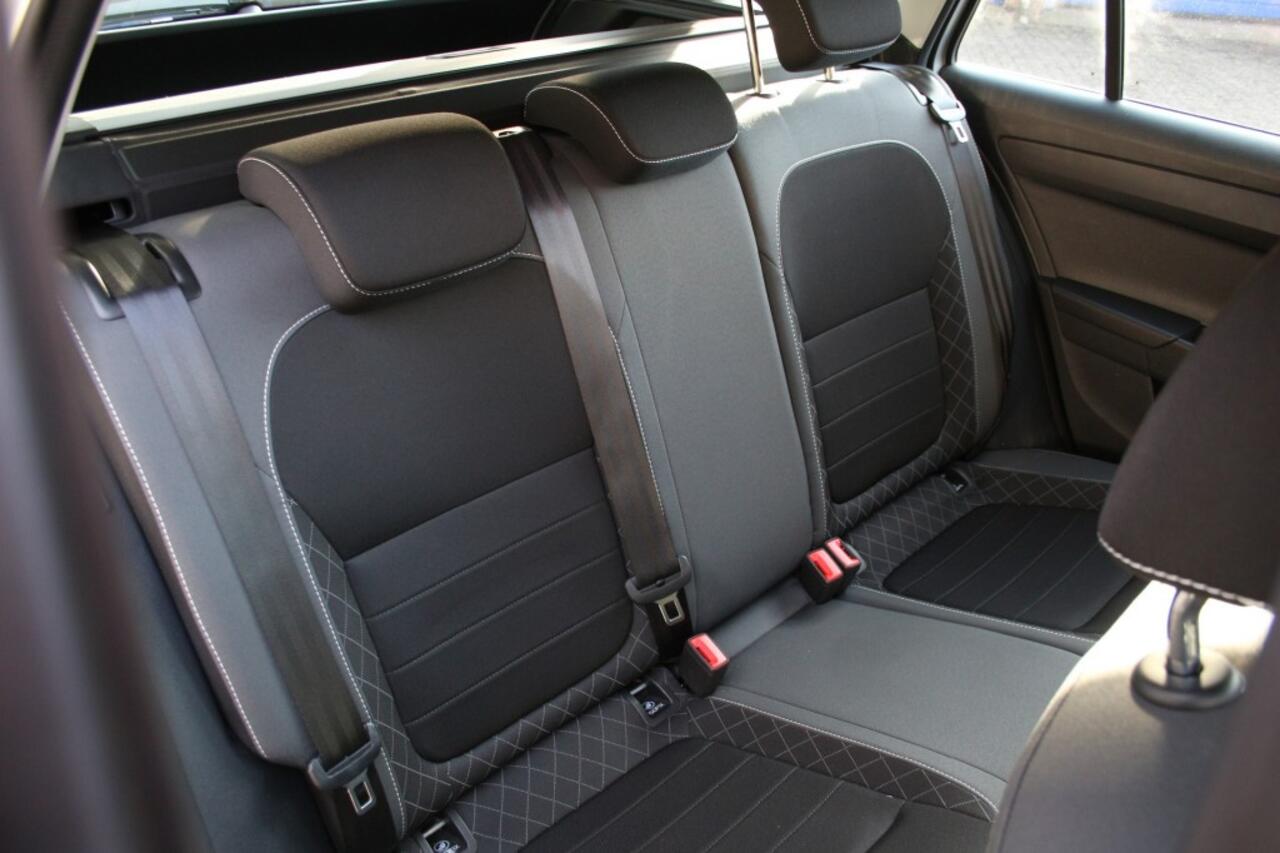 Skoda FABIA 1.0 TSI Ambition, PDC, Airco, Navi, Cruise