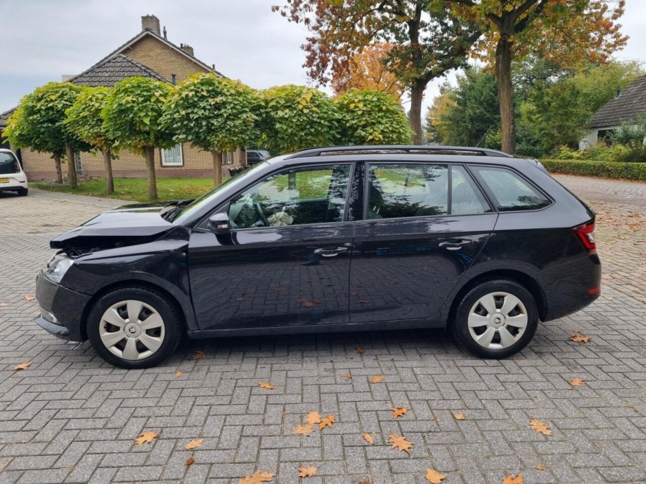 Skoda FABIA Combi 1.0 TSI DSG Ambition