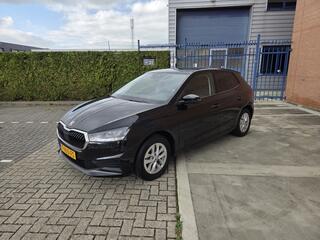 skoda-fabia-1.0-tsi-ambition