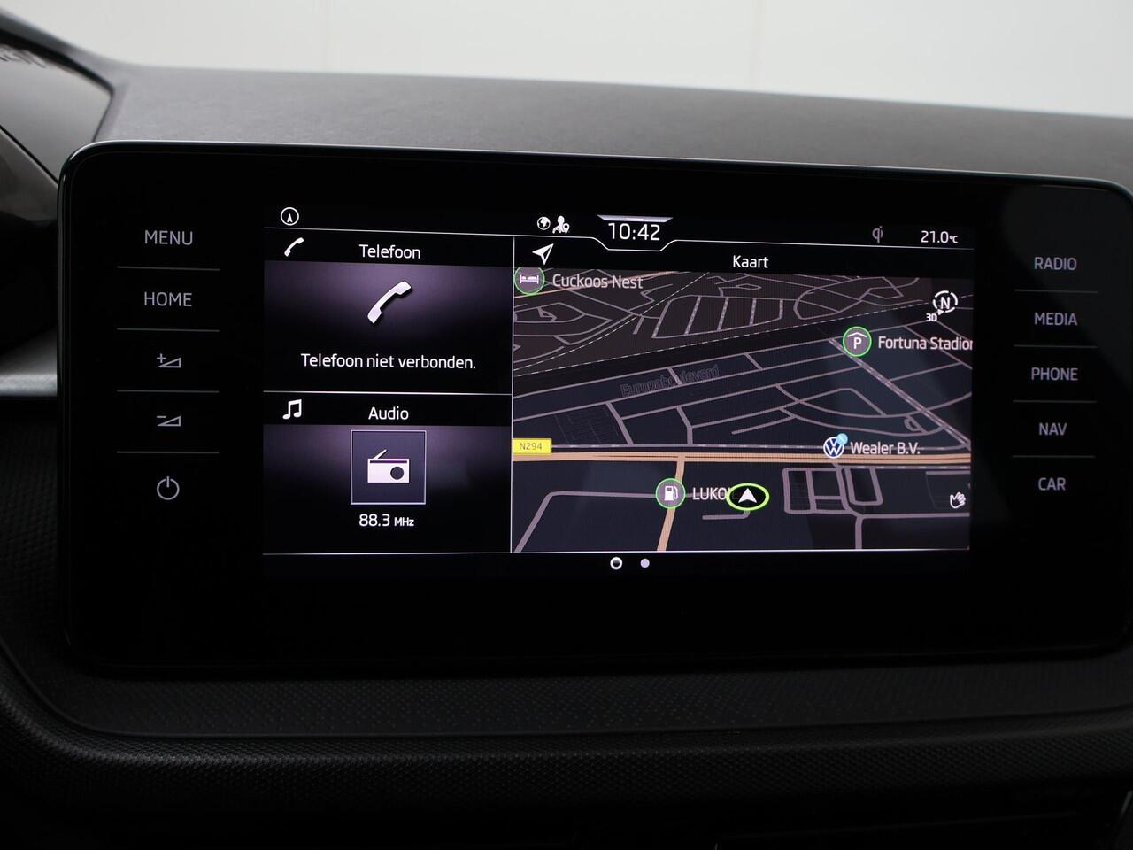 Skoda FABIA 1.0 TSI Ambition | 110 PK | Automaat | Climate control | Navigatiesysteem |