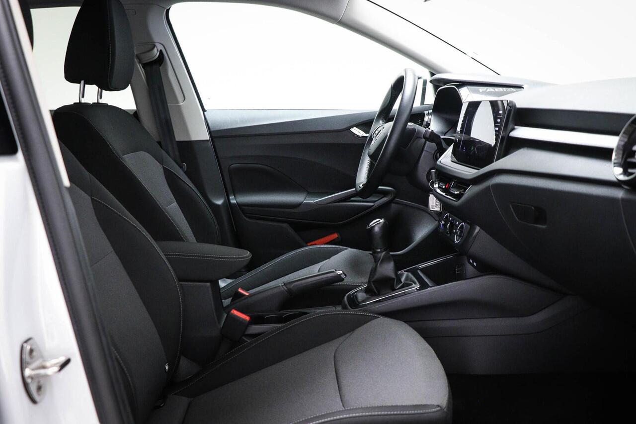 Skoda FABIA 1.0 TSI Ambition | COMFORT / NAVIGATIE- PACK | DAB | SMARTLINK | 15"