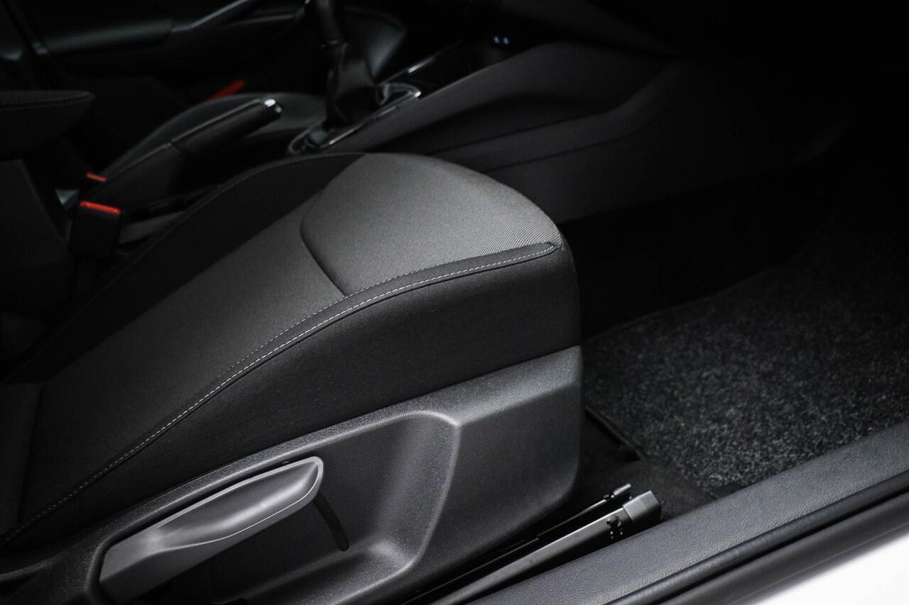 Skoda FABIA 1.0 TSI Ambition | COMFORT / NAVIGATIE- PACK | DAB | SMARTLINK | 15"