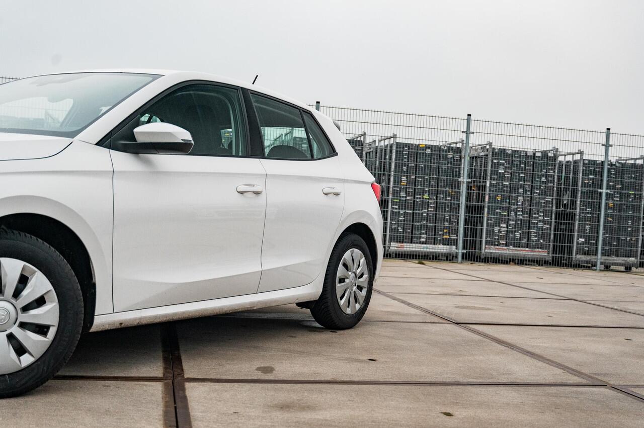 Skoda FABIA 1.0 TSI Ambition | AIRCO | CRUISE | PDC | FULL LED | ALL SEASON BANDEN