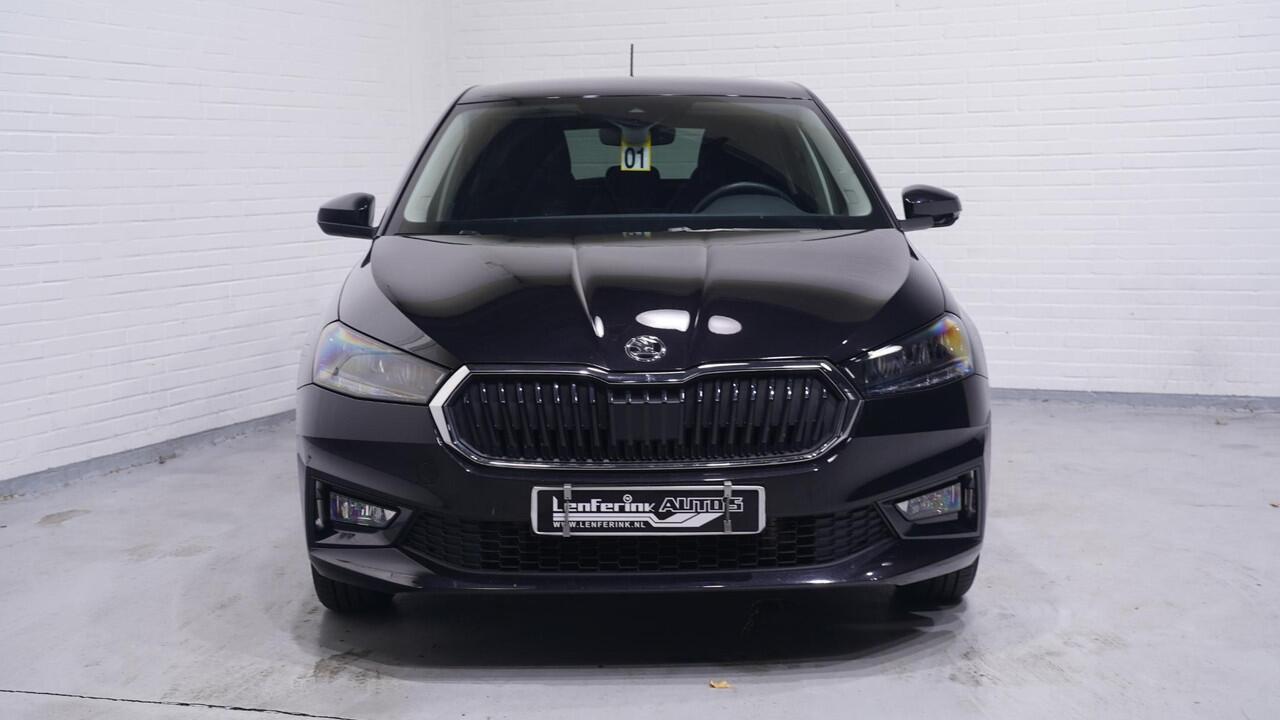 Skoda FABIA 1.0 TSI 110 pk DSG Aut. Ambition Aut. Airco, Apple Carplay, LED Koplampen, PDC achter