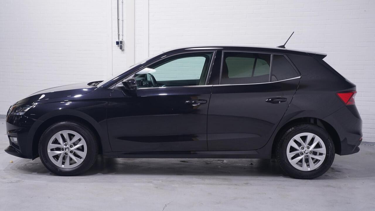 Skoda FABIA 1.0 TSI 110 pk DSG Aut. Ambition Aut. Airco, Apple Carplay, LED Koplampen, PDC achter