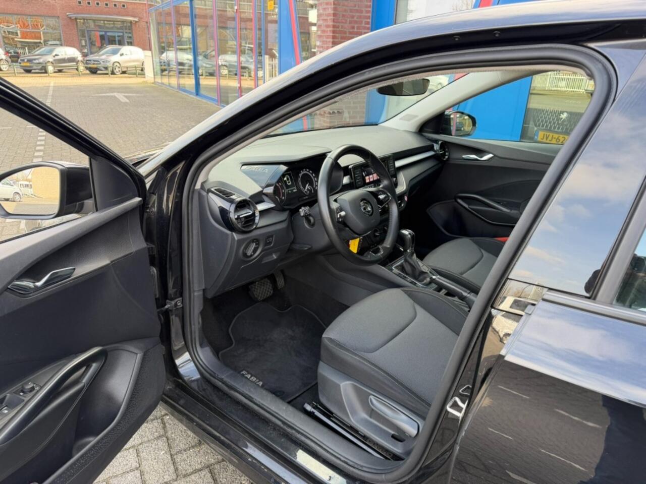 Skoda FABIA 1.0 TSi 110pk Automaat Navi Carplay Led Airco