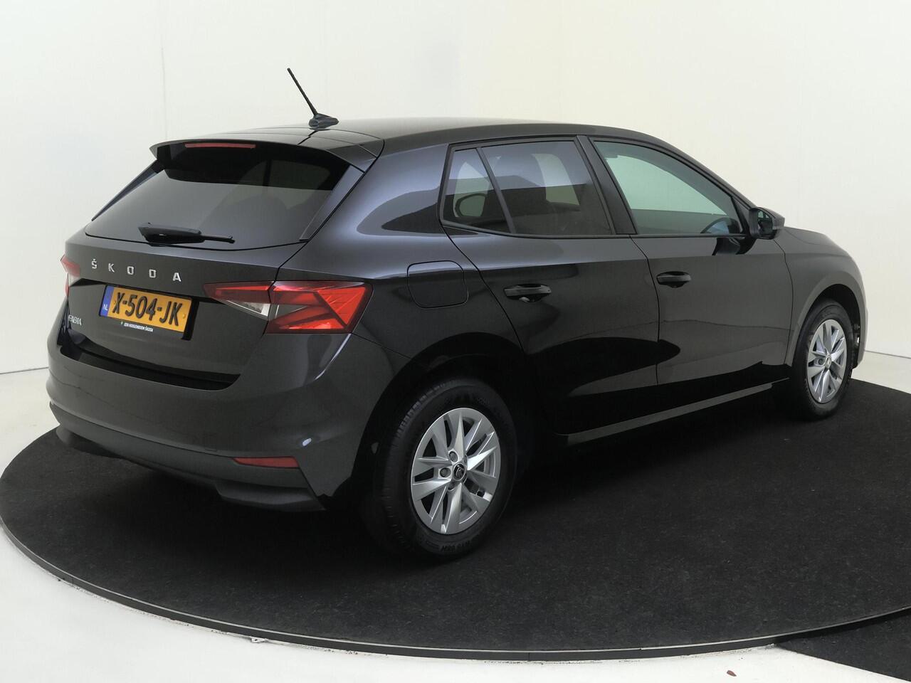 Skoda FABIA 1.0 TSI Ambition | Navigatie | Cruise control | CarPlay | Airco | Lane- en frontassist | Bluetooth |