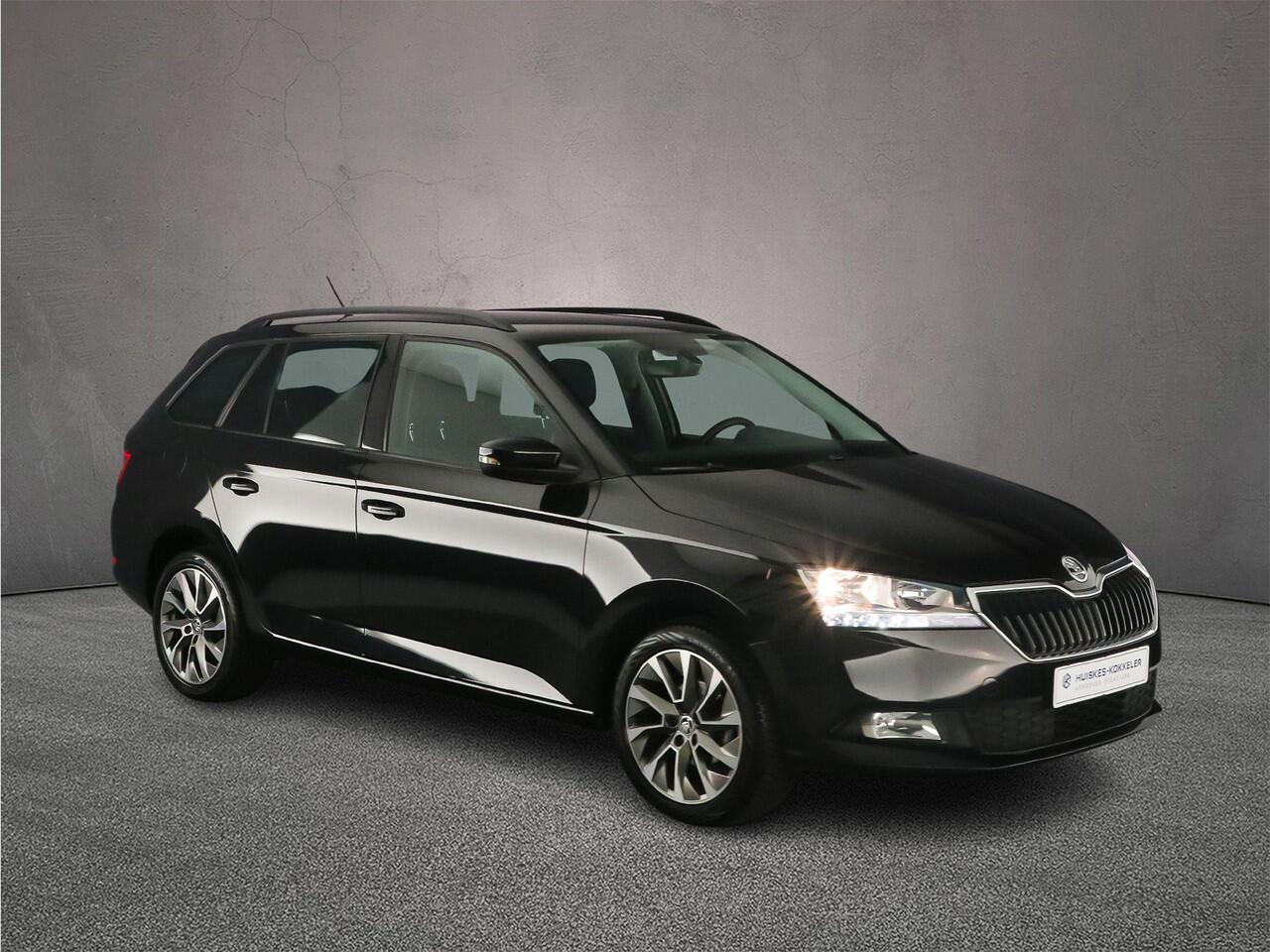 Skoda FABIA Combi Business Edition 1.0 TSI 95pk Navigatie, Cruise control, App connect, Parkeersensor achter, Airco, Bluetooth, LED dagrijverlichting
