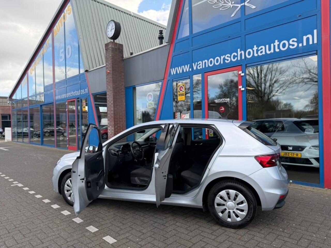 Skoda FABIA 1.0 TSi Automaat Navi Carplay Led Airco 2023