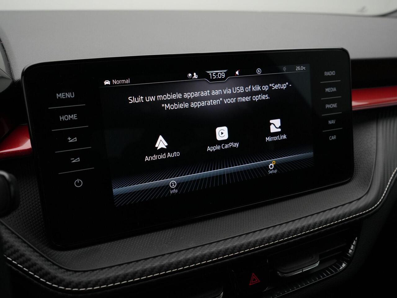 Skoda FABIA 1.0 TSI 95 pk Monte Carlo | Navigatie | Parkeersensoren achter | Virtual Cockpit | Keyless