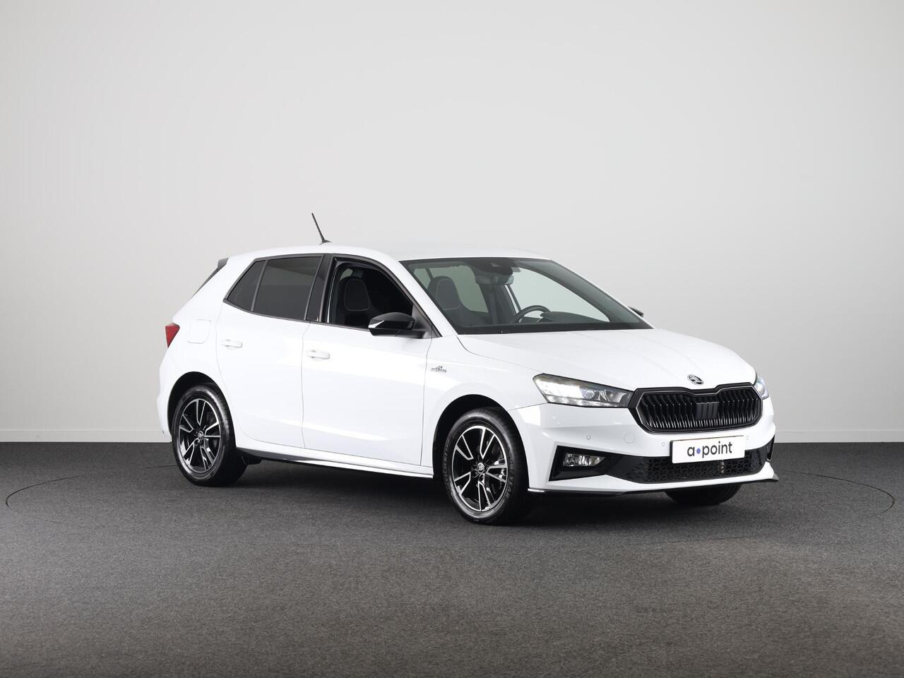 Skoda FABIA 1.0 TSI Monte Carlo 115 pk Automaat (DSG) | Adaptive Cruise Control | Navigatie via App | Parkeersensoren | Achteruitrijcamera | LED koplampen |