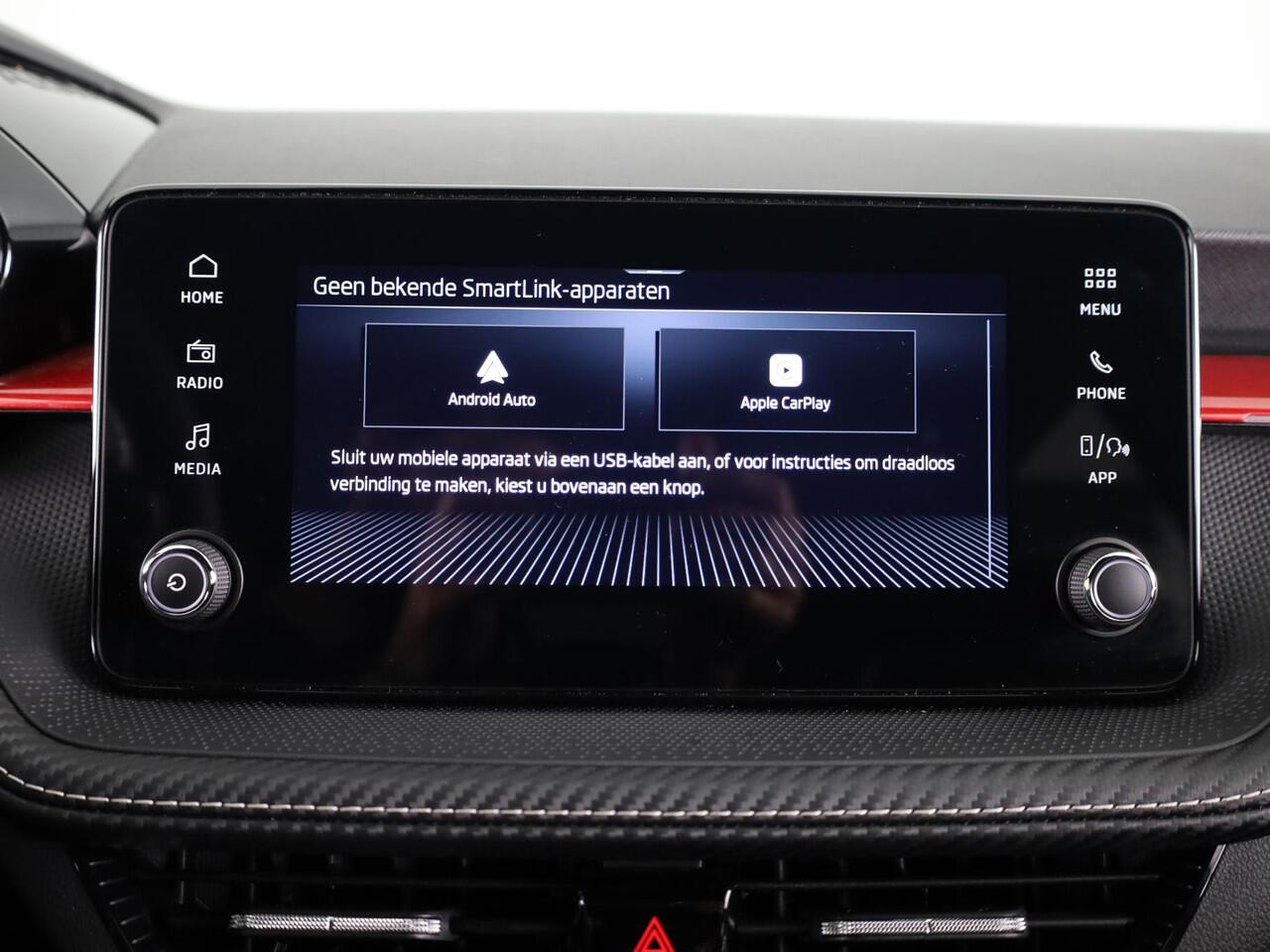 Skoda FABIA 1.0 TSI Monte Carlo 115 pk Automaat (DSG) | Adaptive Cruise Control | Navigatie via App | Parkeersensoren | Achteruitrijcamera | LED koplampen |