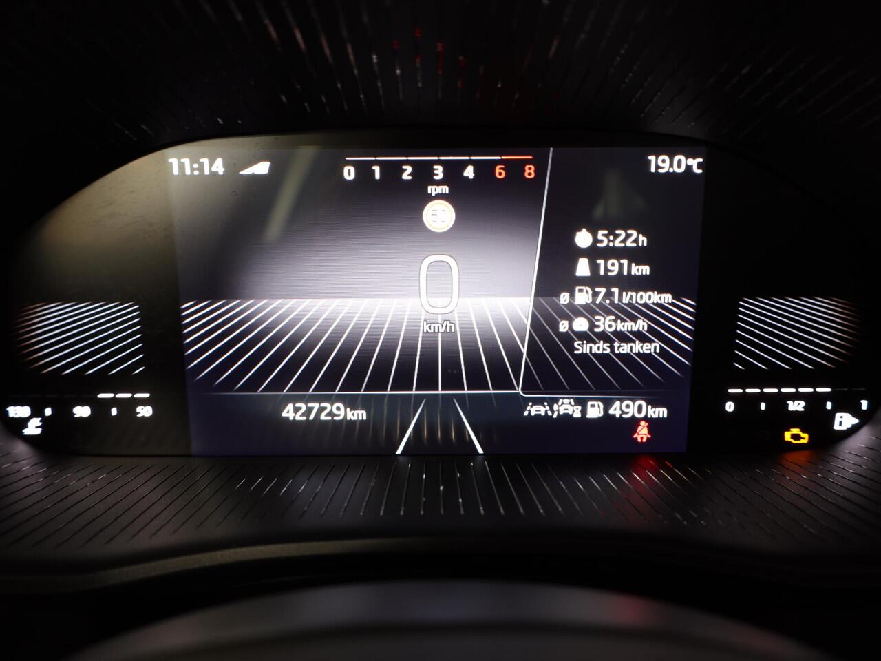 Skoda FABIA 1.0 TSI Business Edition 95 pk | Verlengde garantie | Navigatie via App | Parkeersensoren | Achteruitrijcamera | Stoelverwarming |