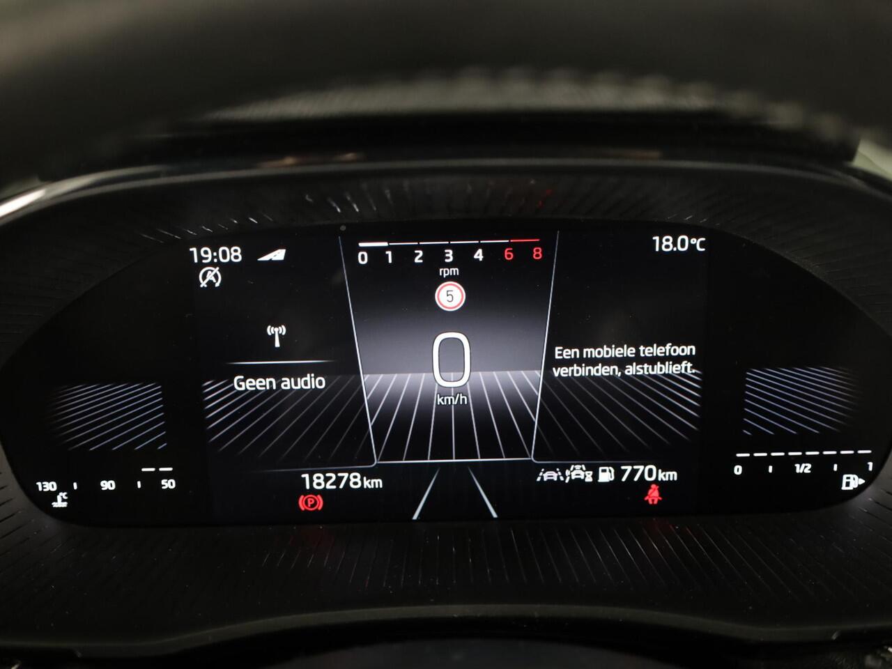 Skoda FABIA 1.0 TSI Monte Carlo 95 pk | Verlengde garantie | Navigatie via App | Parkeersensoren | Achteruitrijcamera | Stoelverwarming |