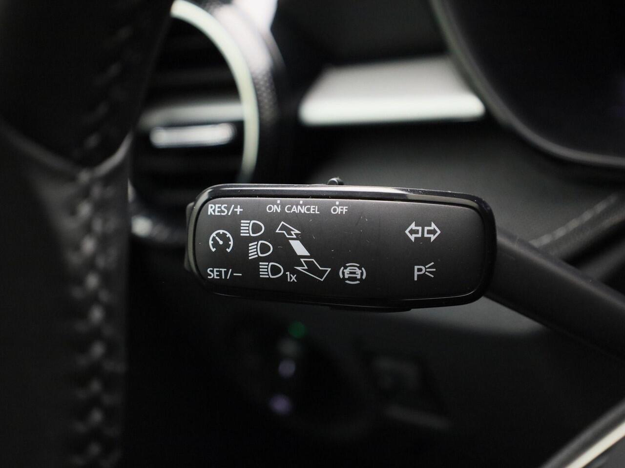 Skoda FABIA 1.0TSI/95PK Business Edition · Apple/Android Car Play · Camera + Parkeersensoren · Keyless · Garantie t/m 13-10-2028 of 100.000km