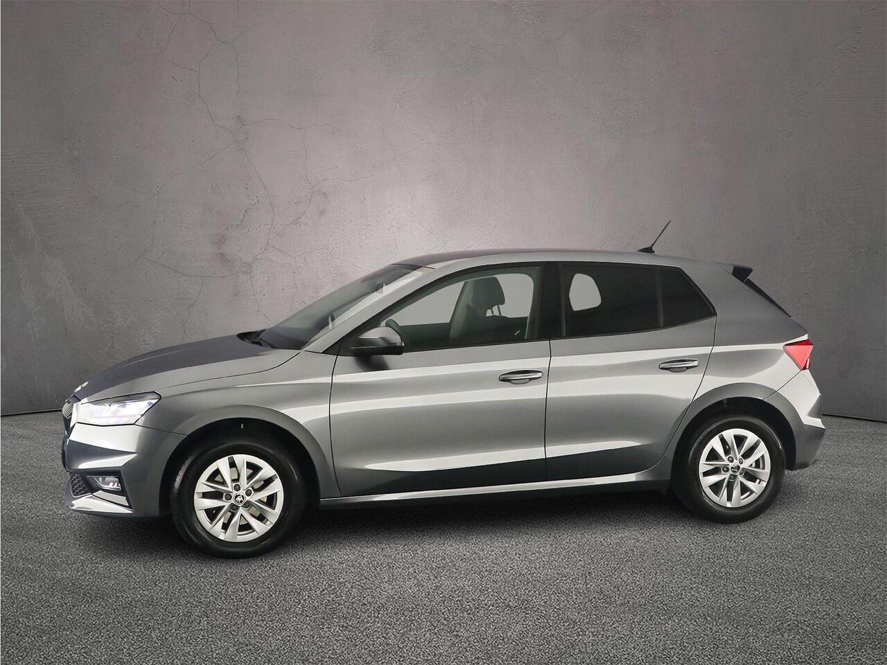 Skoda FABIA Selection 1.0 TSI 115pk DSG Automaat Cruise control, Parkeersensor achter, Stoelverwarming, LED koplampen, App connect, Airco, Stuurwiel verwarmd