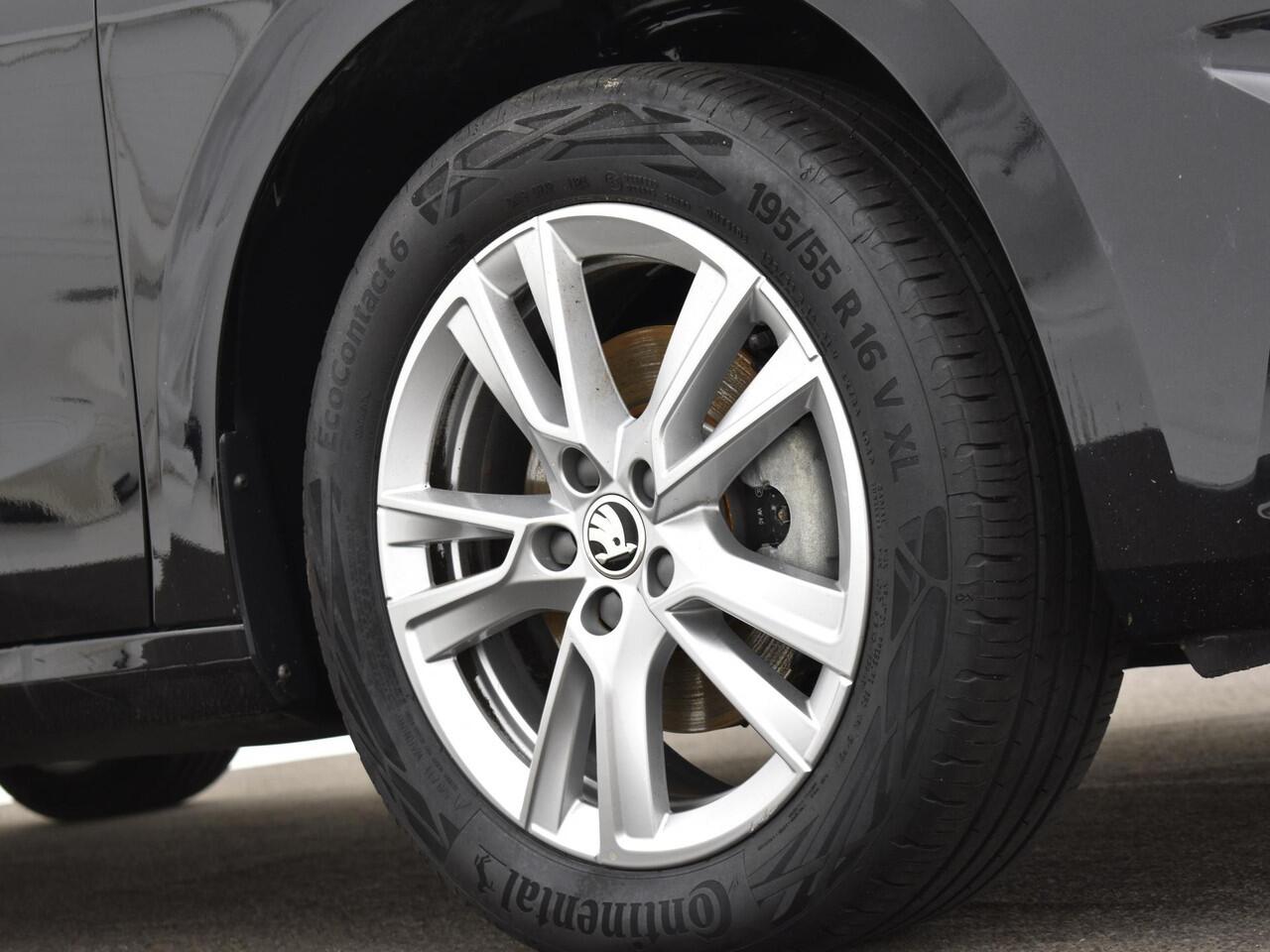 Skoda FABIA 1.0 TSI 115pk DSG Business Edition · Camera · Apple/Android Car Play · Cruise Control · Keyless · P-Sensoren · 16'' Inch · Garantie t/m 13-10-2028 of 100.000km